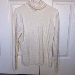 Long sleeve turtle neck sweater
